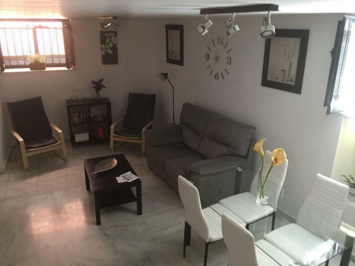 Apartamento Duplex En Centro De Sevilla Luaran gambar